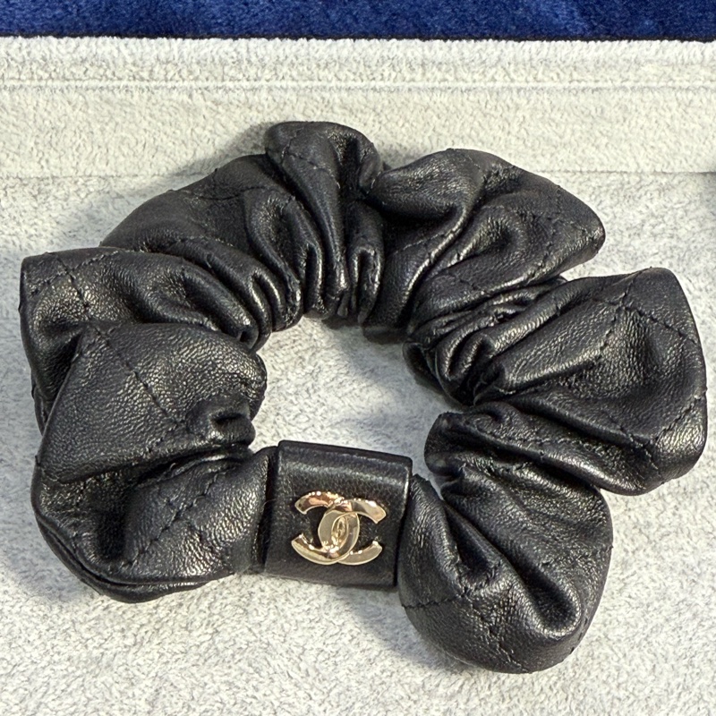 香奈兒髮圈 Chanel雙C Loge皮革髮圈  大腸圈-0