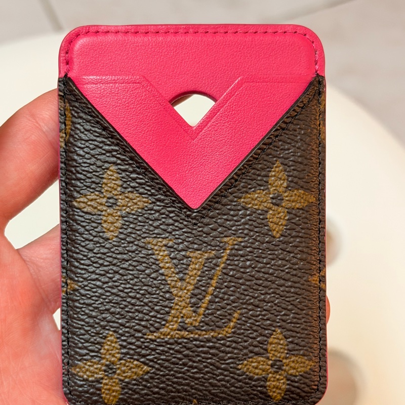 LV Porte-Cartes Magnet 手機磁吸卡片套-5