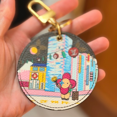 LV ILLUSTRE XMAS TOKYO 鑰匙扣