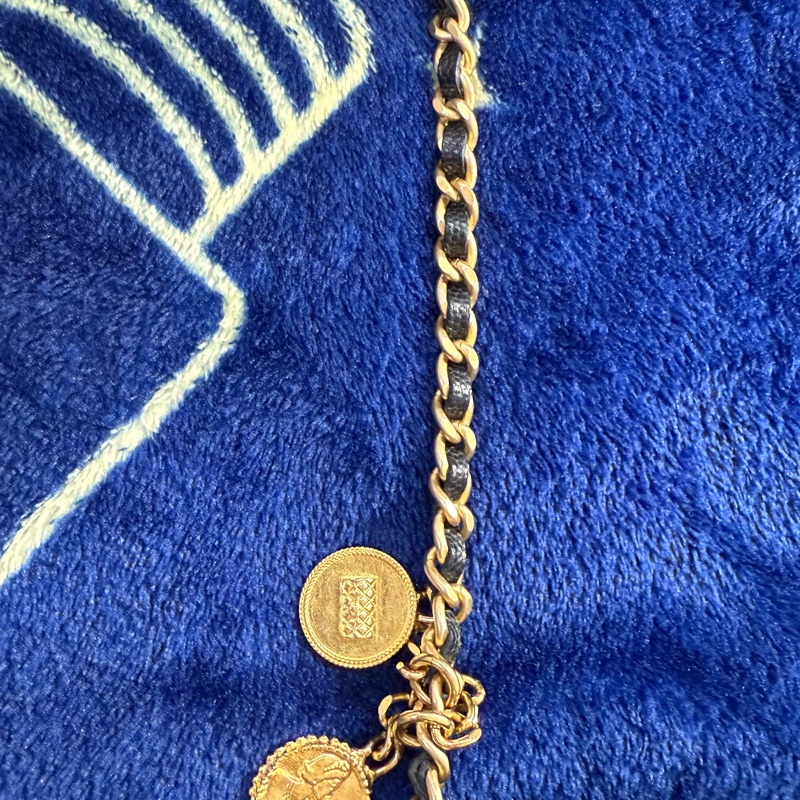 香奈兒 超仙！稀有金幣手機包  市面上少見！ Chanel手機包-18