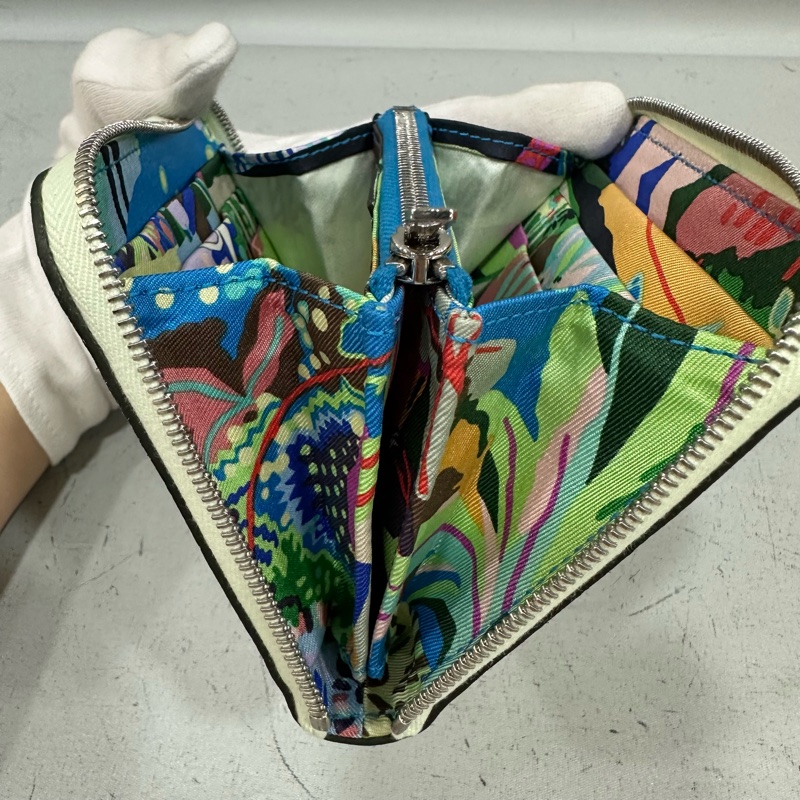 Hermes 氣泡綠絲巾短夾 silkin-22