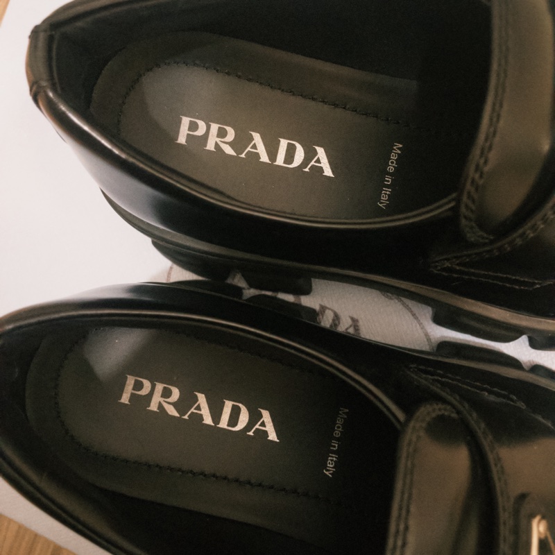 Prada Monolith 拋光皮革厚底便鞋|36|有盒有防塵袋|少穿-12