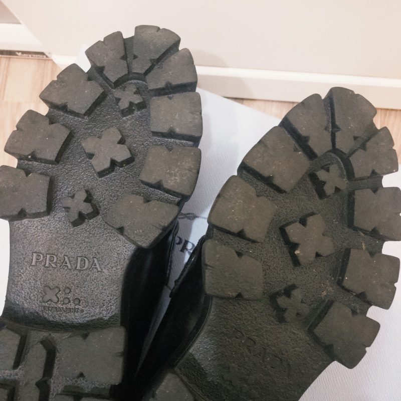 Prada Monolith 拋光皮革厚底便鞋|36|有盒有防塵袋|少穿-19