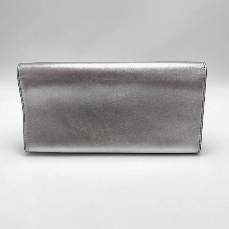 YSL銀色金扣手拿晚宴包27*13.5*4 98新-3