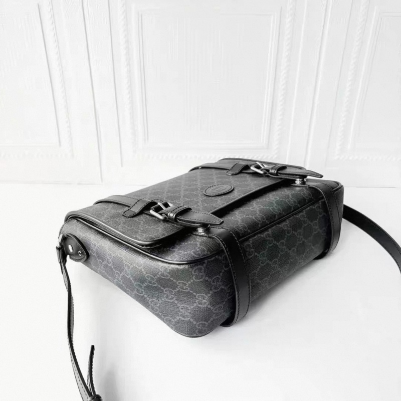 Gucci • 經典老花黑色郵差包-1