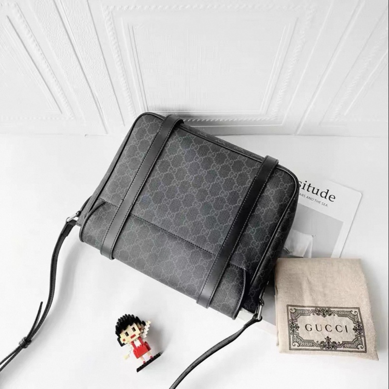 Gucci • 經典老花黑色郵差包-4