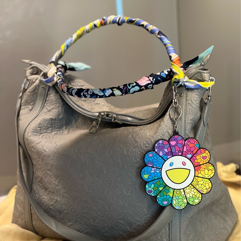 【年終限時八折特價 】 Louis Vuitton Monogram Antheia Ixia GM 灰色安緹雅系列柔美刺繡小羊皮托特/旅行包-1