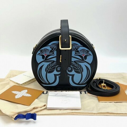 LV限量秀款浮雕黑色硬圓餅包 芯片款17*16*7 99新配件塵袋購證