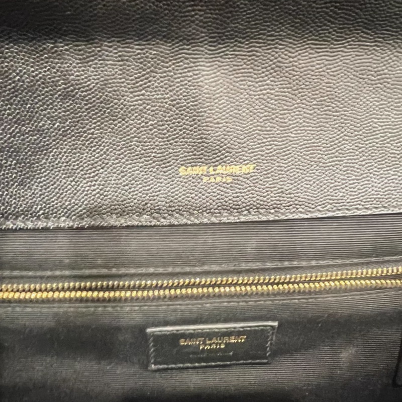 Ysl • Envelope 經典黑金荔枝牛皮郵差包 大號-8