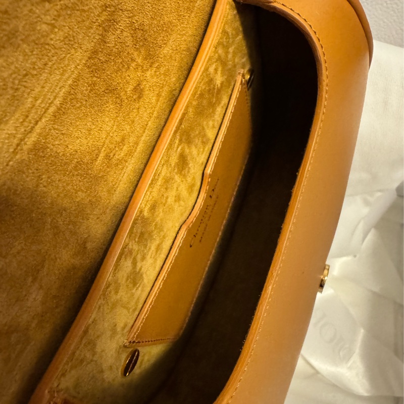 Dior Bobby mini 焦糖色 近全新-4