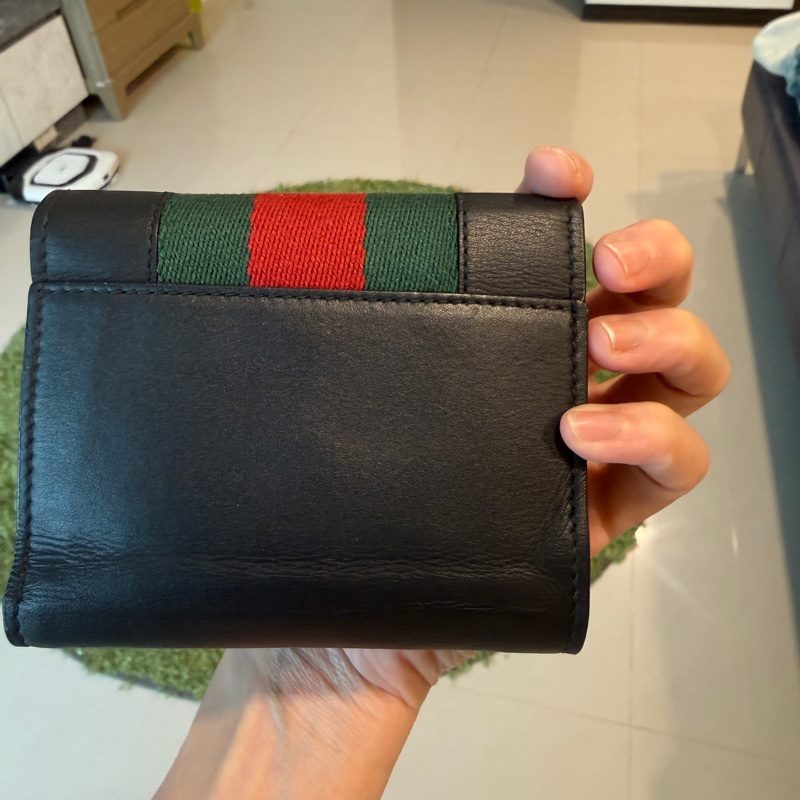 二手正品Gucci 經典 sylvie 短夾（無磨皮）附紙袋～看圖看內文-1