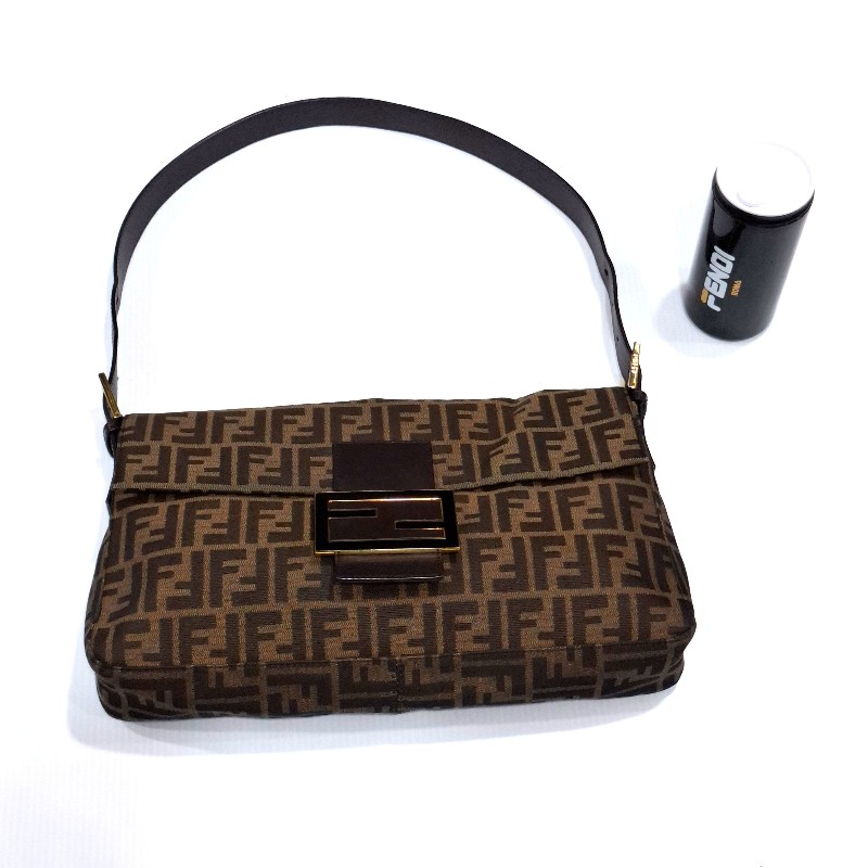 FENDI Maxi 法棍包-1