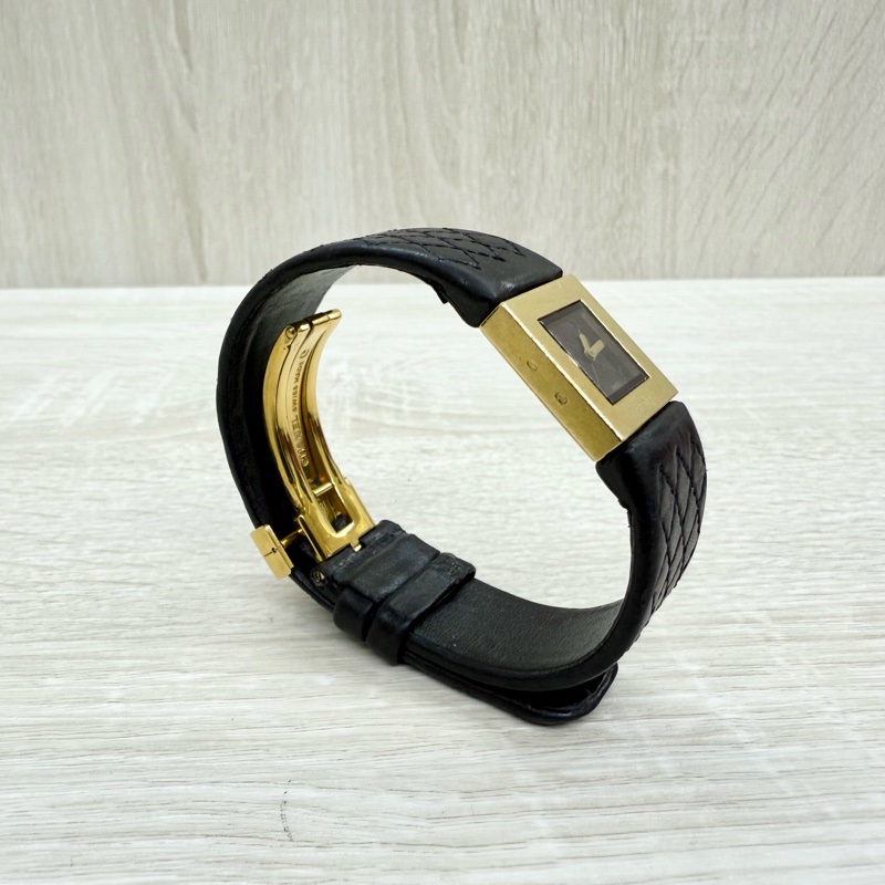 CHANEL黑色菱格衍縫皮革18K金方形石英錶H0109-4