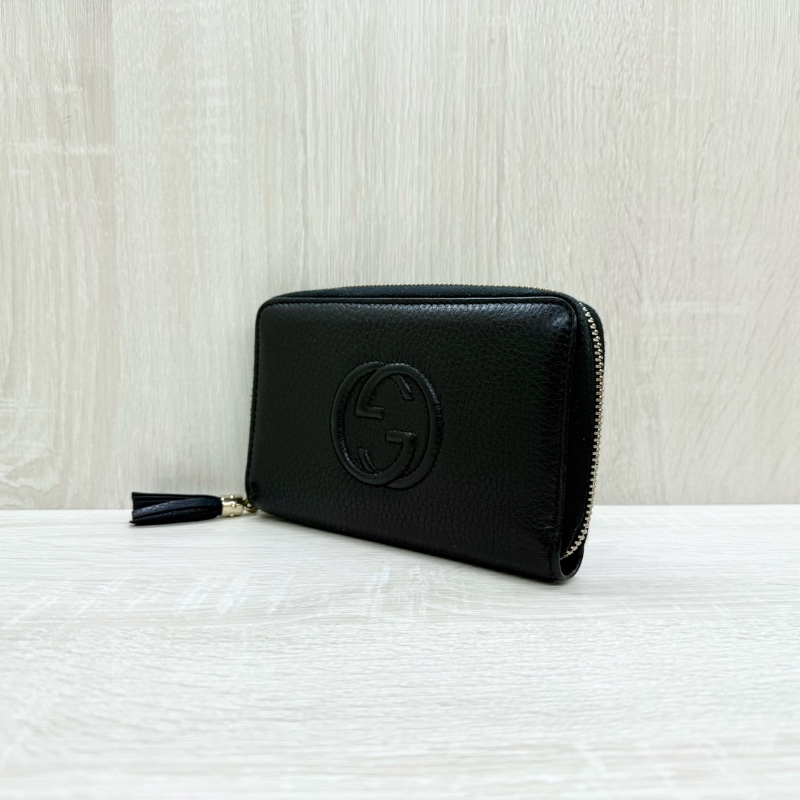 GUCCI黑色牛皮SOHO流蘇淡金ㄇ拉中夾351486-2