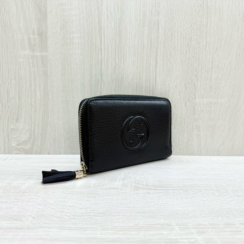 GUCCI黑色牛皮SOHO流蘇淡金ㄇ拉中夾351486-3