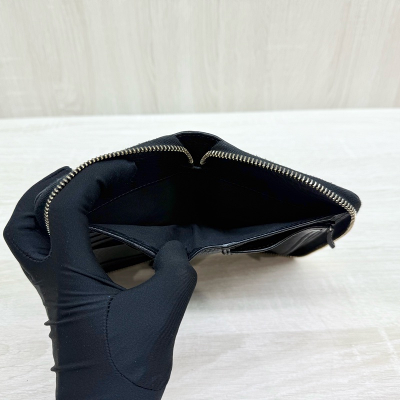 GUCCI黑色牛皮SOHO流蘇淡金ㄇ拉中夾351486-7