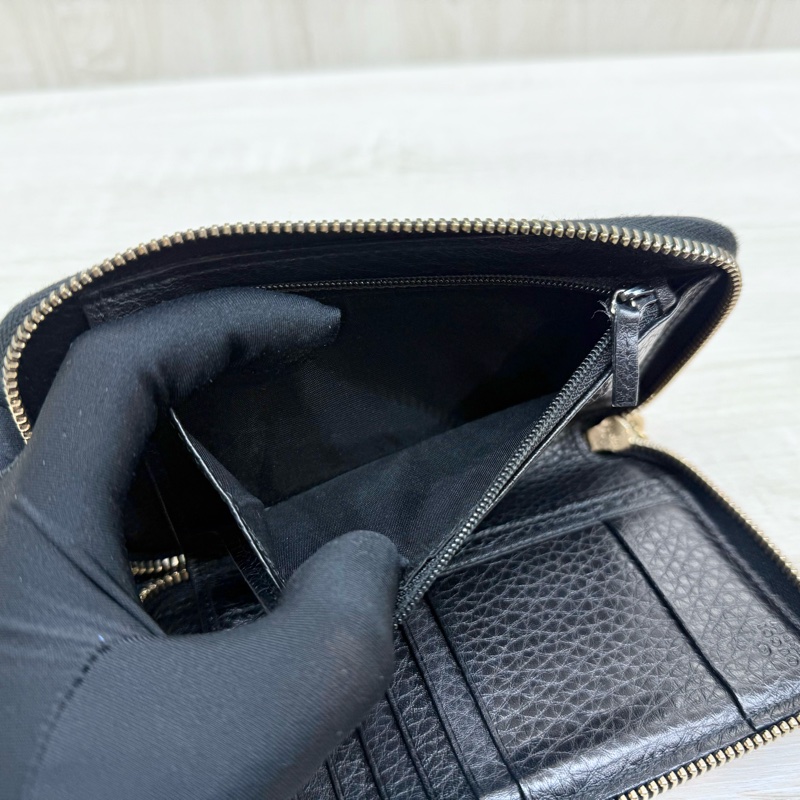 GUCCI黑色牛皮SOHO流蘇淡金ㄇ拉中夾351486-9