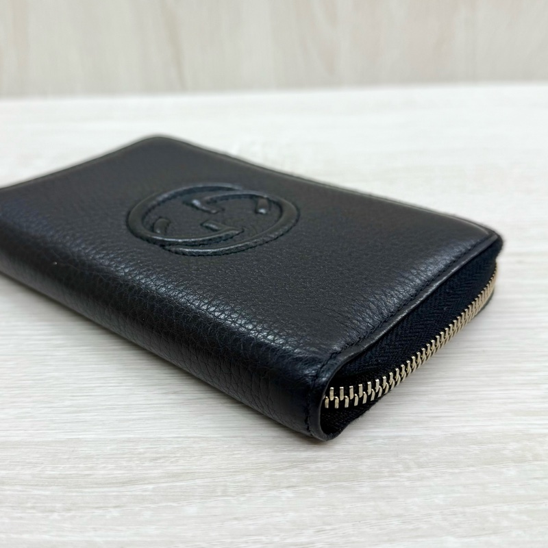 GUCCI黑色牛皮SOHO流蘇淡金ㄇ拉中夾351486-11