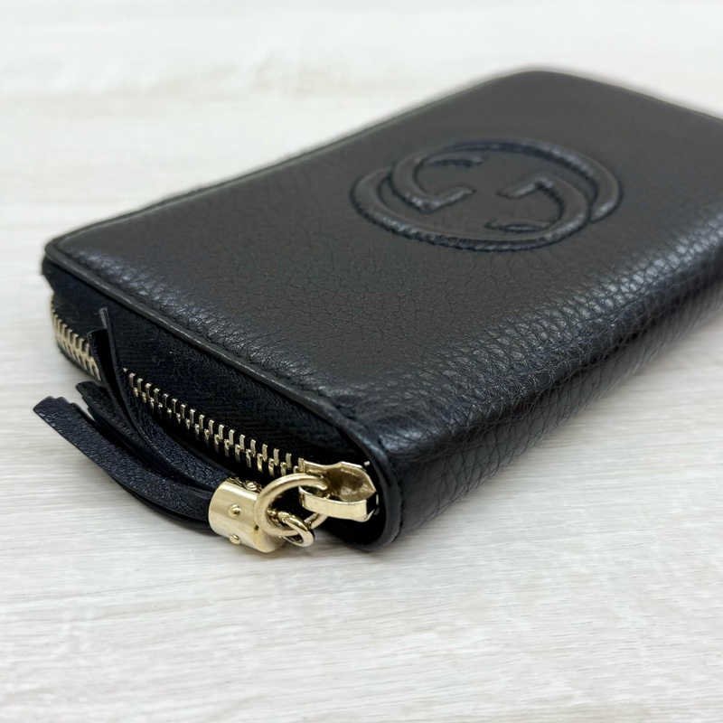 GUCCI黑色牛皮SOHO流蘇淡金ㄇ拉中夾351486-12