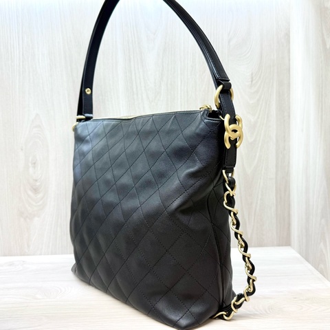 CHANEL黑牛皮HOBO BAG 兩用包AS5517