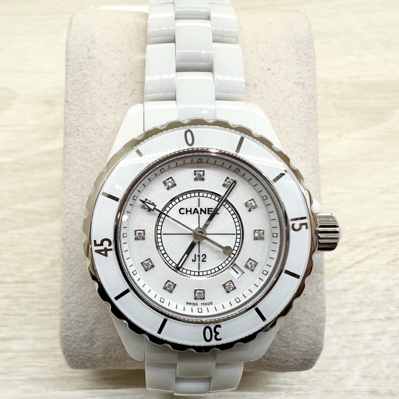 CHANEL白色陶瓷12點鑽J12石英錶33mm/H1628-0