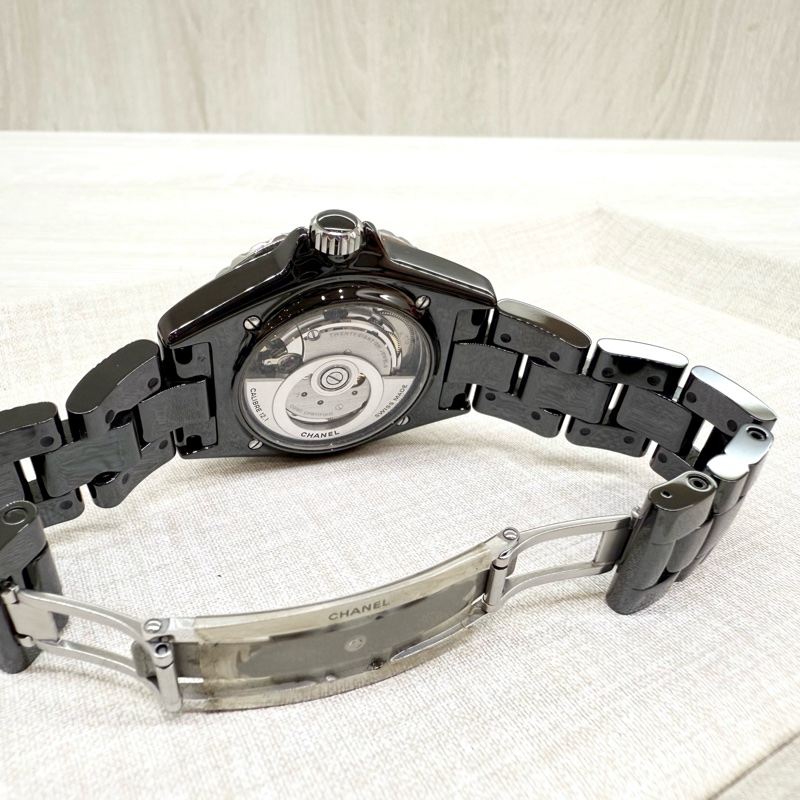 Chanel黑色鑲鑽J12 CALIBER機芯陶瓷腕錶38mm/H5702-7