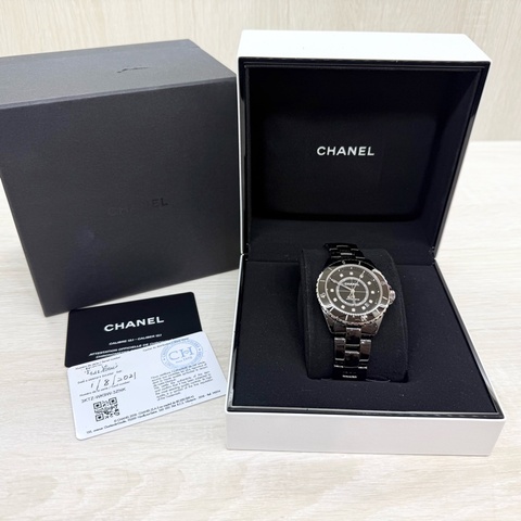 Chanel透明背超有質感✨黑鑲鑽J12 機芯腕錶38mm/H5702