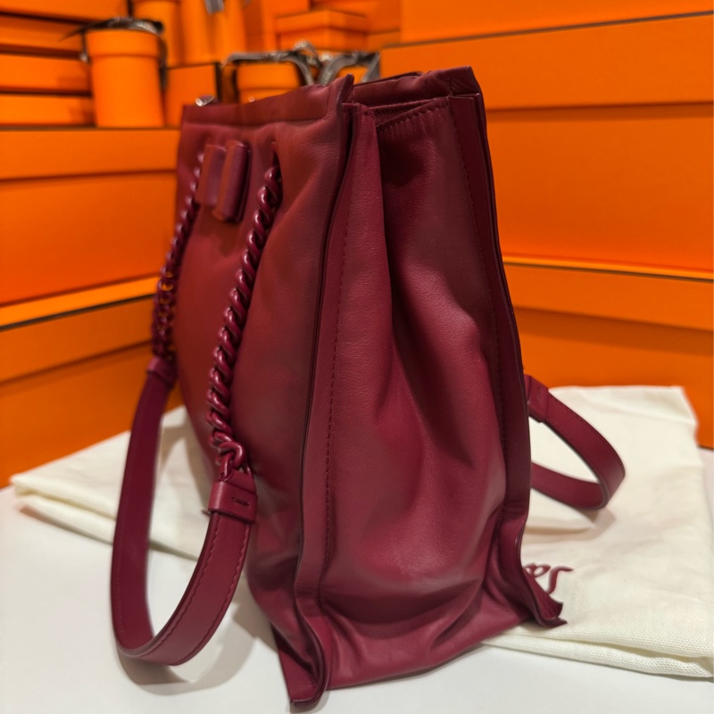 Salvatore Ferragamo 菲拉格慕牛皮雲朵包 🎀 大出清衣櫥-1