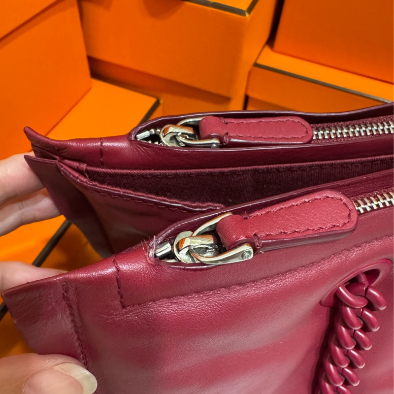 Salvatore Ferragamo 菲拉格慕牛皮雲朵包 🎀 大出清衣櫥-3