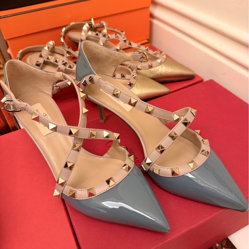 VALENTINO 交叉卯釘霧霾藍高跟鞋 🦋 尺寸37 尋找灰姑娘-0