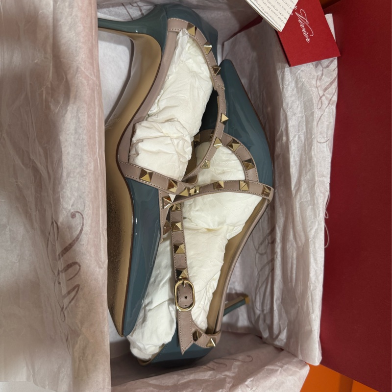 VALENTINO 交叉卯釘霧霾藍高跟鞋 🦋 尺寸37 尋找灰姑娘-4