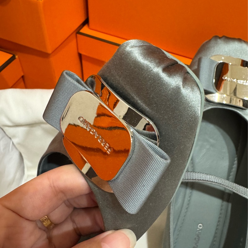 Salvatore Ferragamo 菲拉格慕絲綢面蝴蝶芭蕾平底鞋 🩰 尺寸37-3