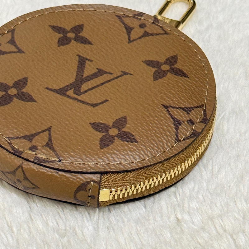 免鑑定費至12/31🉐未使用95新✨LV晶片款Louis vuitton可掛式拉鍊零錢包 掛飾 配件 老花-4