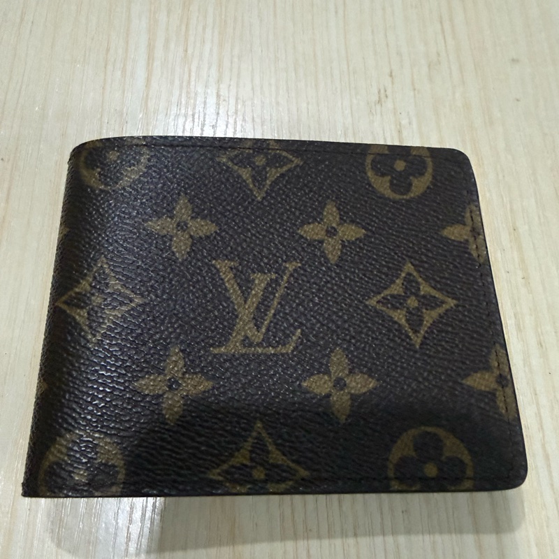LOUIS VUITTON-5