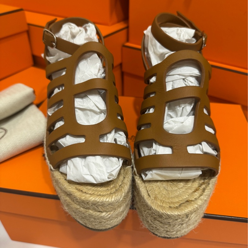 Hermes 草編底厚底羅馬涼鞋 👡 尺寸36-4