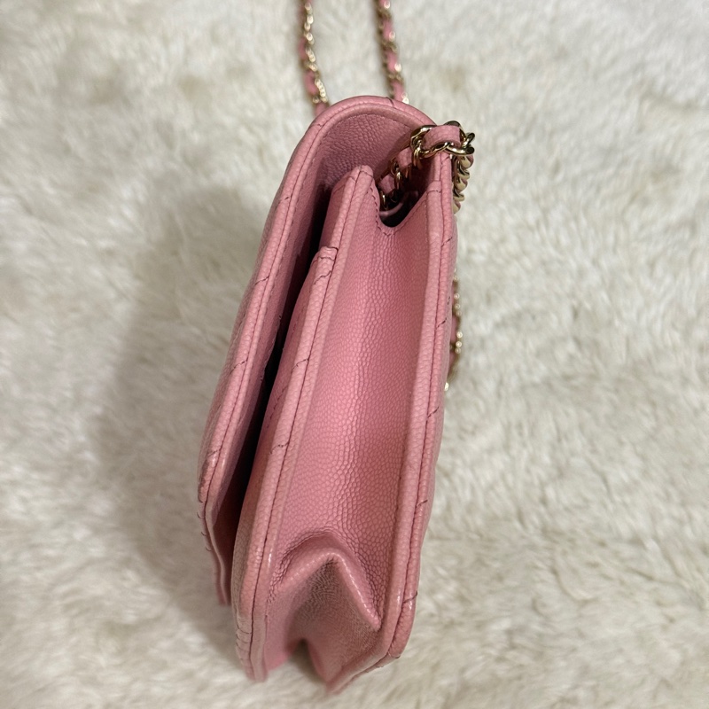 賣三天到12/20下架🔥好用又很美的💓CHANEL WOC香奈兒 荔枝牛皮 粉色 斜背包-12