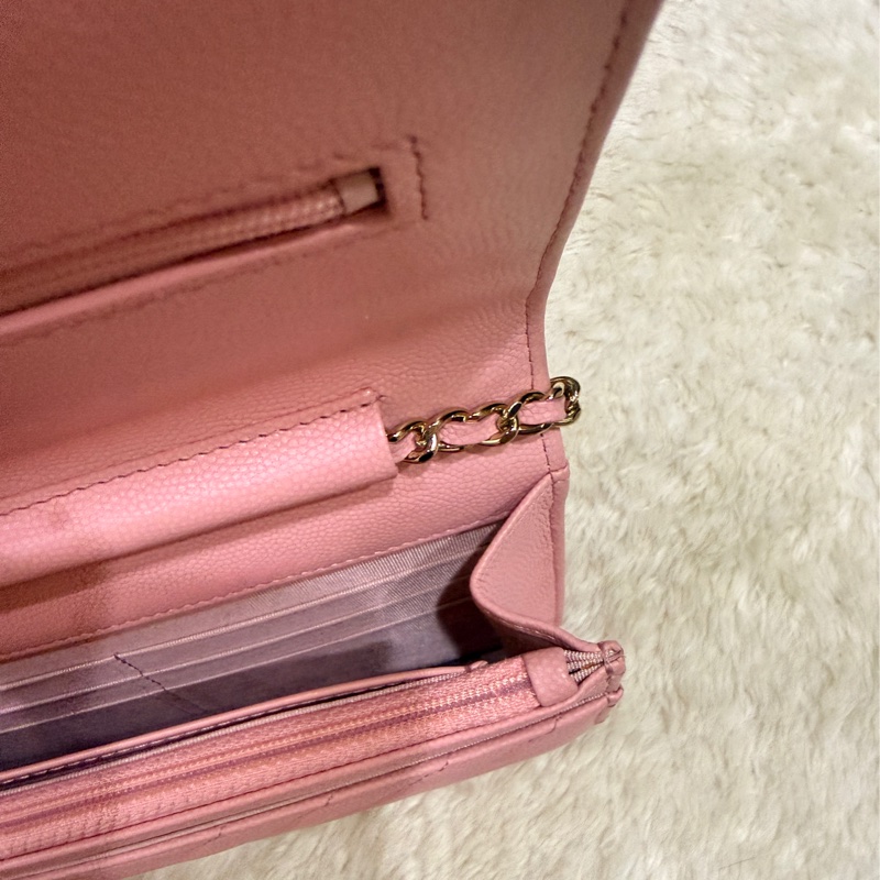 賣三天到12/20下架🔥好用又很美的💓CHANEL WOC香奈兒 荔枝牛皮 粉色 斜背包-21
