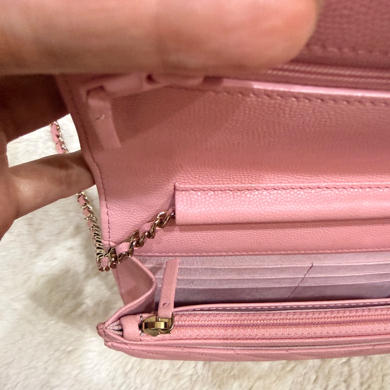 賣三天到12/20下架🔥好用又很美的💓CHANEL WOC香奈兒 荔枝牛皮 粉色 斜背包-22