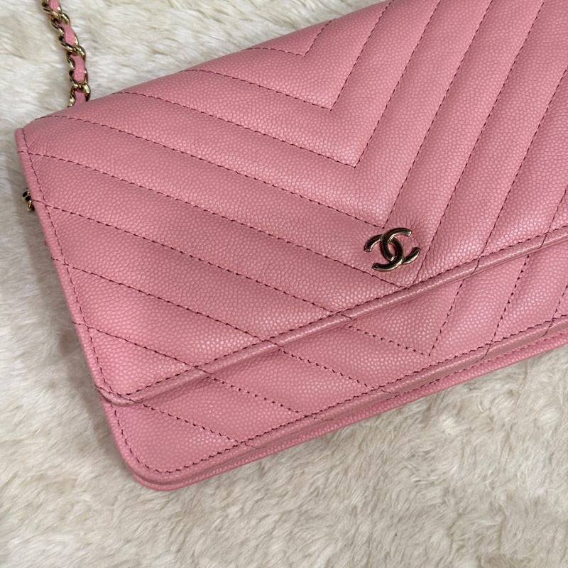 賣三天到12/20下架🔥好用又很美的💓CHANEL WOC香奈兒 荔枝牛皮 粉色 斜背包-39