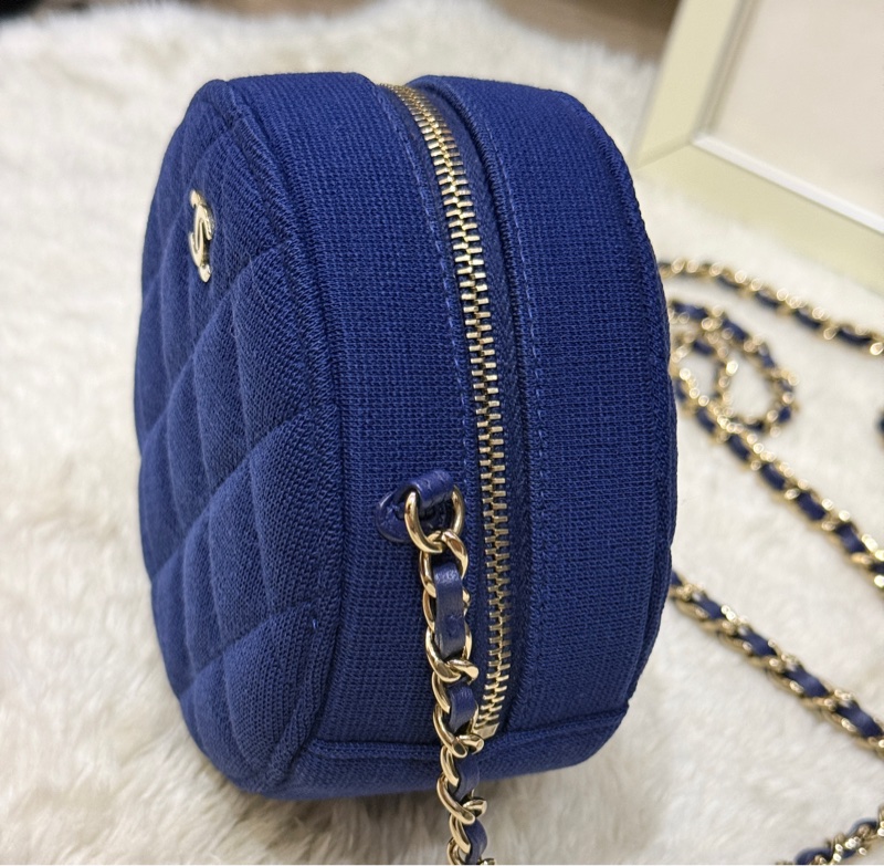 只賣到12/21🉐閑置品98新！！ 圓餅包 斜背包-4