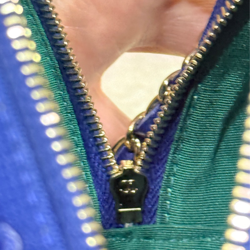 只賣到12/21🉐閑置品98新！！ 圓餅包 斜背包-16