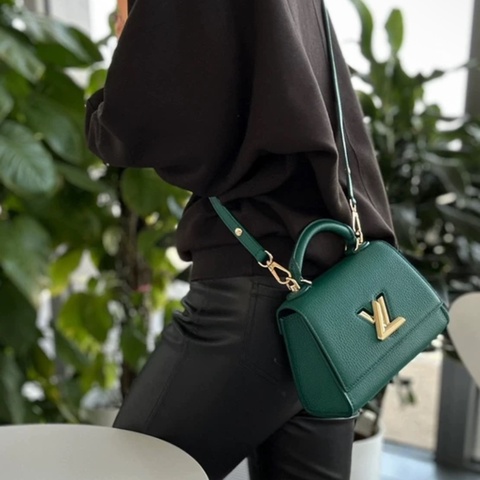 Louis Vuitton 閒置新 twist one handle 扭扭包 祖母綠配色 