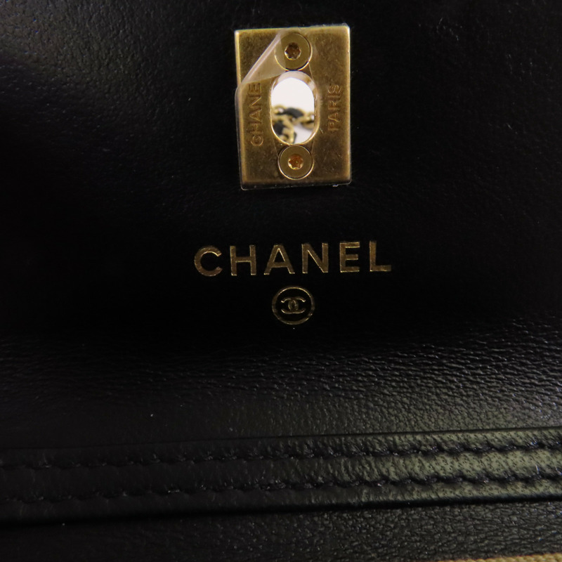 CHANEL 羊皮皮革Pearl Crush金扣鏈帶肩背袋-5