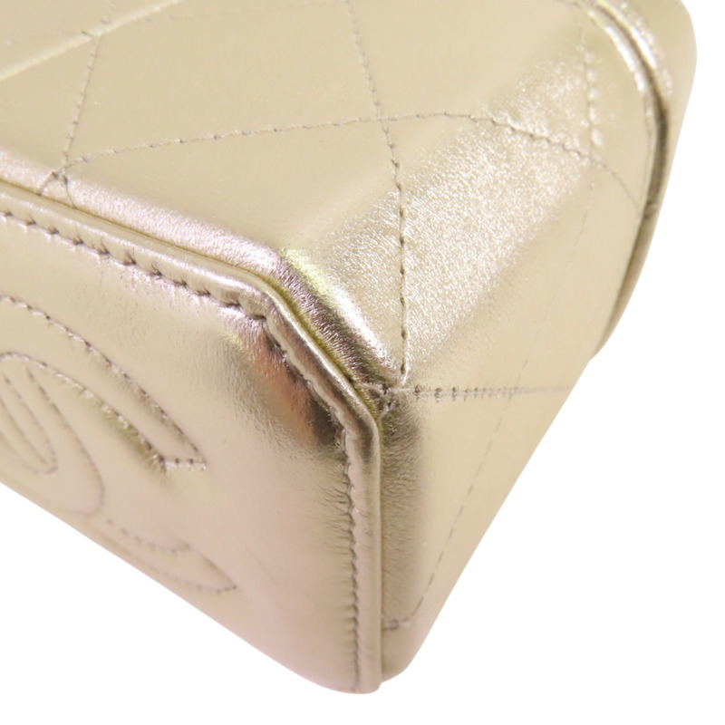 CHANEL 牛皮皮革Vanity Case金扣鏈帶肩背袋-13