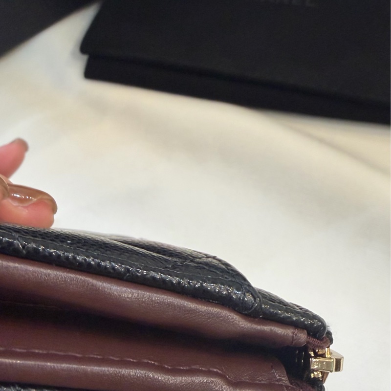 Chanel 新款L拉鏈短夾黑金-3