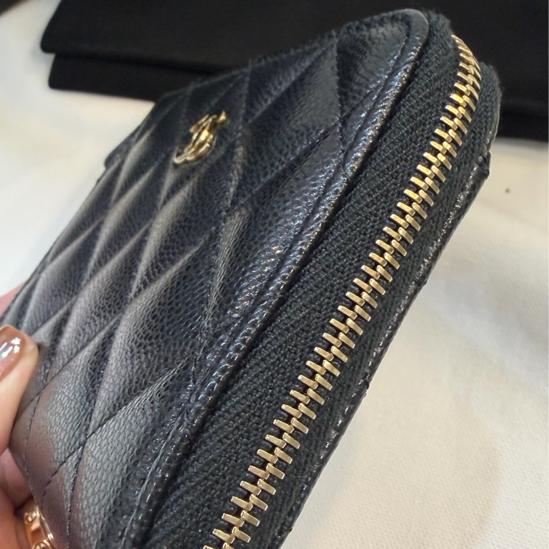 Chanel 新款L拉鏈短夾黑金-14