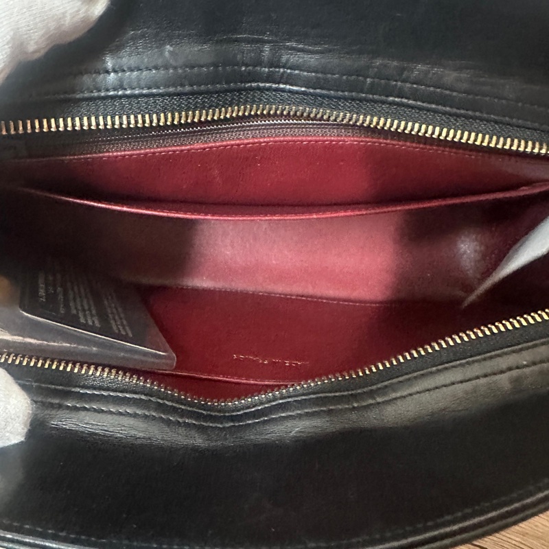 Chanel vintage 香奈兒小鈕釦肩背包/流浪包-14