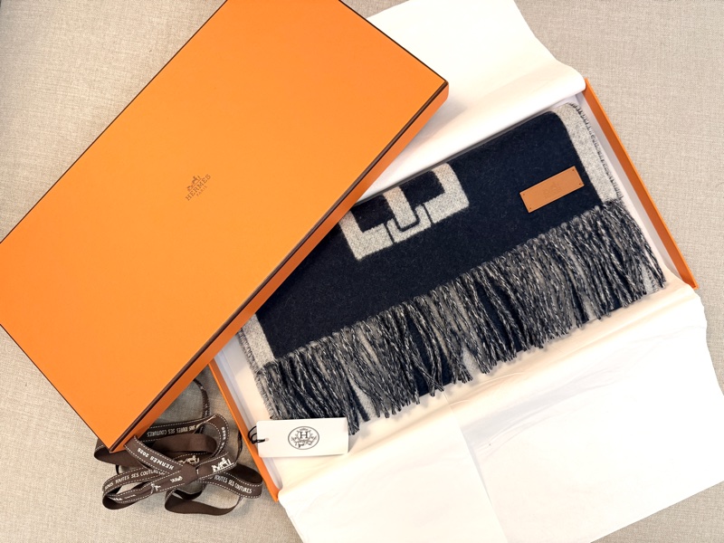 Hermes 愛馬仕 Casaque Les Sangles圍巾 藍/灰雙面可用-4