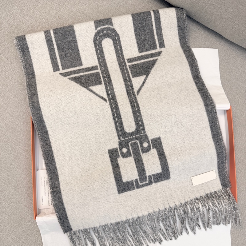 Hermes 愛馬仕 Casaque Les Sangles圍巾 雙色 雙面可用-1