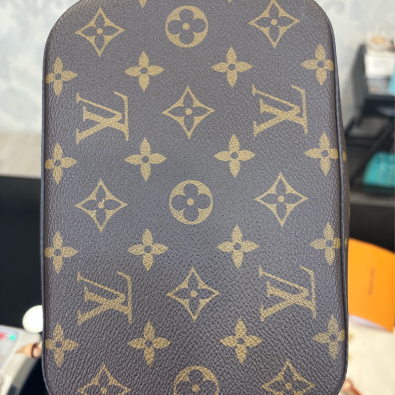 Louis Vuitton LV 路易威登 NeoNoe BB 水桶包 M46581-8